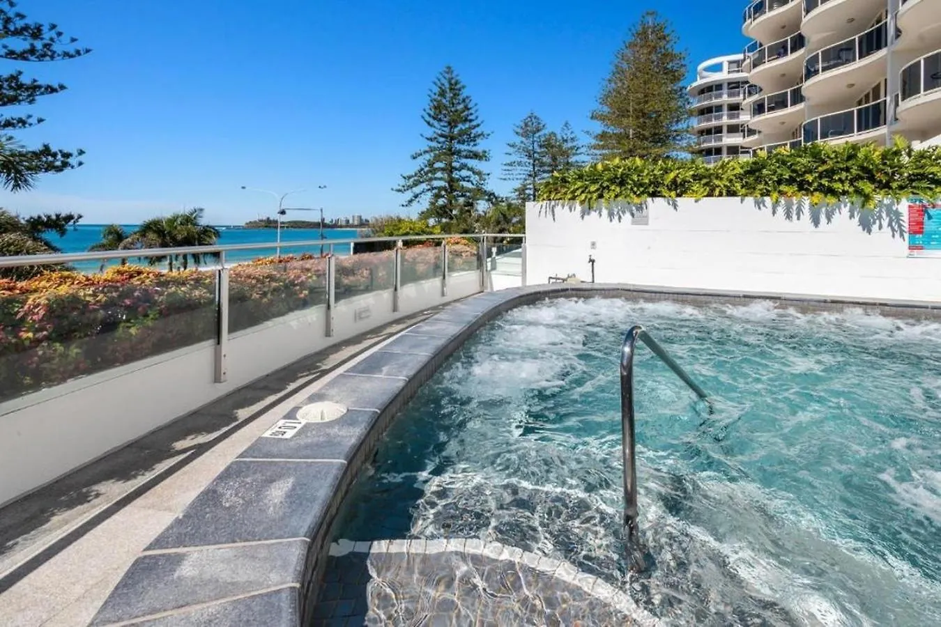 Sirocco Mooloolaba Oceanfront Luxury Sub-Penthouse 9Th Floor-Sleeps 6 Apartment